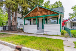 Pinecone Cottage